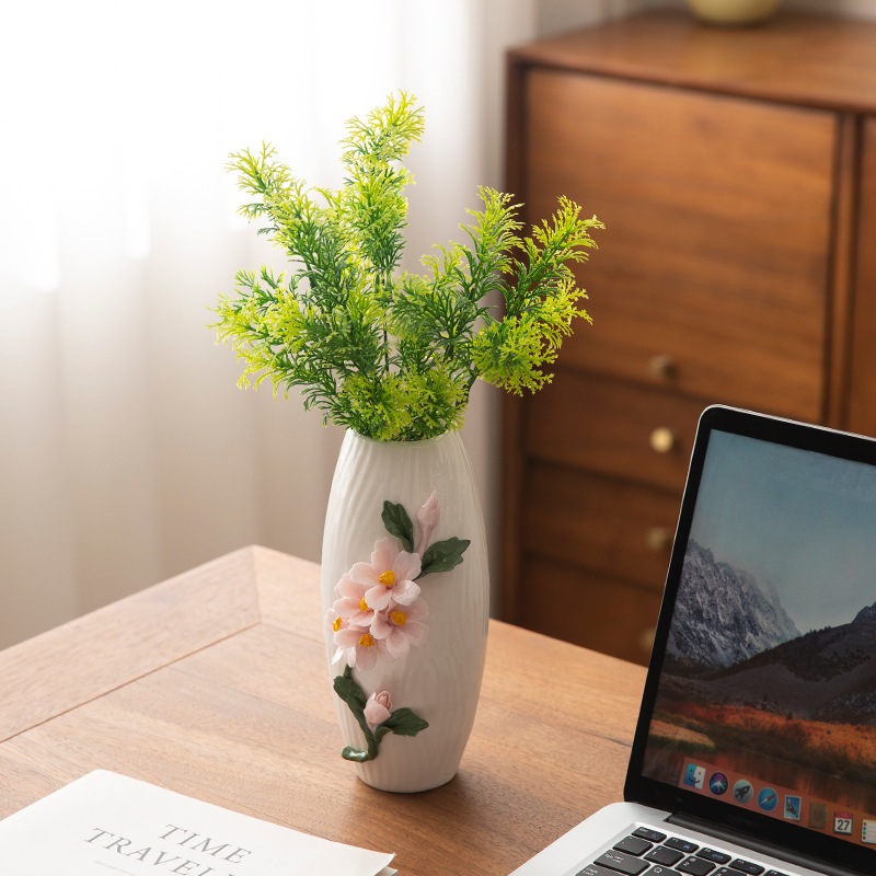  Modern Unique Table Top Emboss Flower Decor Small Ceramic Luxury Flower Vase