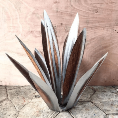 LAST DAY PROMOTION 75% OFF - 🌵Anti-rust Metal Tequila  Agave Plant-Perfect for garden