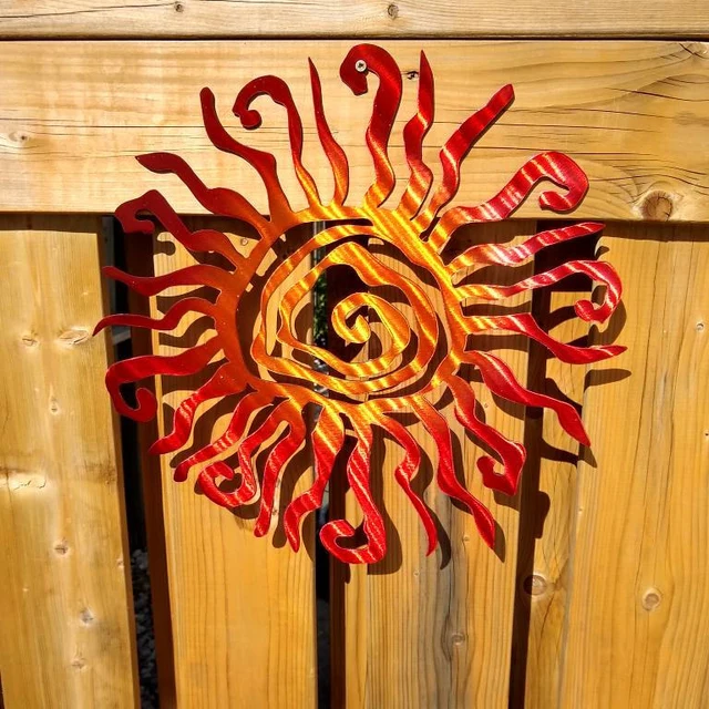 1pc Wacky  Sun Metal Wall Decoration Statue