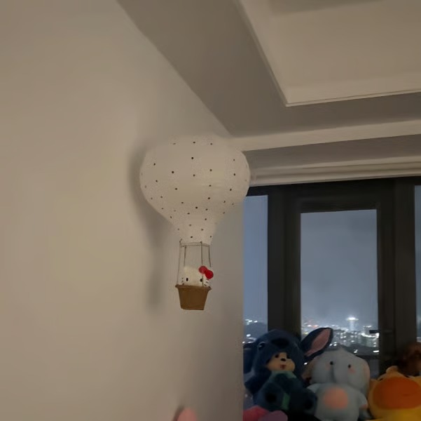 Hello Kitty Hot Air Balloon Night Light DIY Material Kit, Cute Lampshade for Girls' Bedroom, Hanging Ornament, Decoration