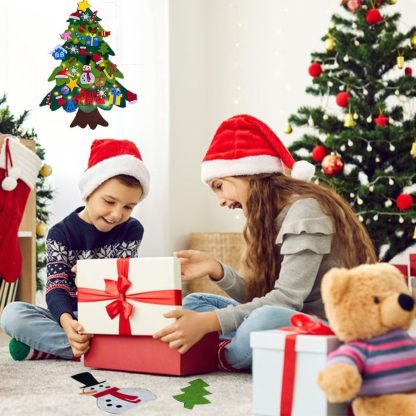 MyFirstTree™ Felt Christmas Tree