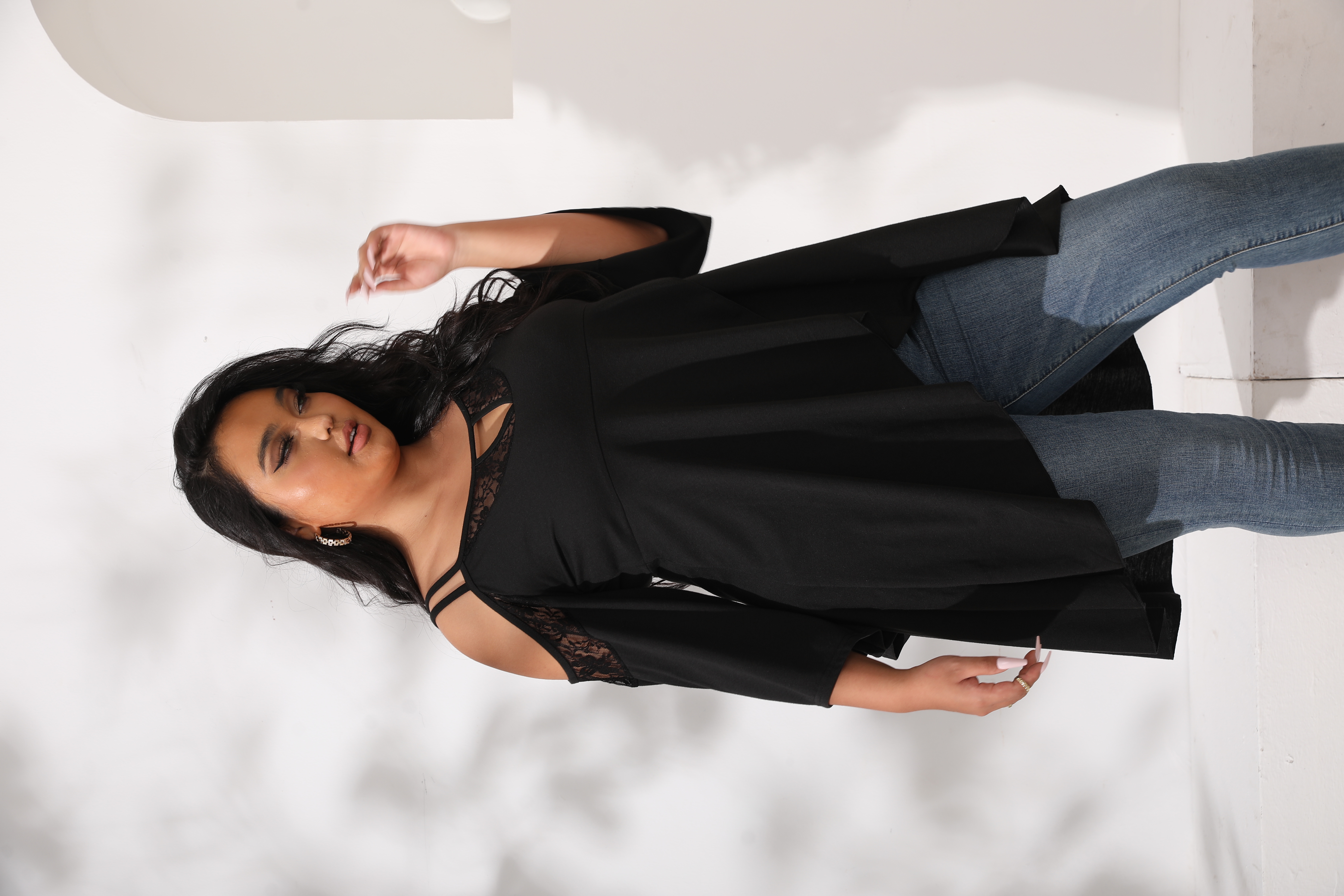 Women's Plus Size Cut Out Cold Shoulder Long Sleeve Asymmetrical Hem Tee Shirts