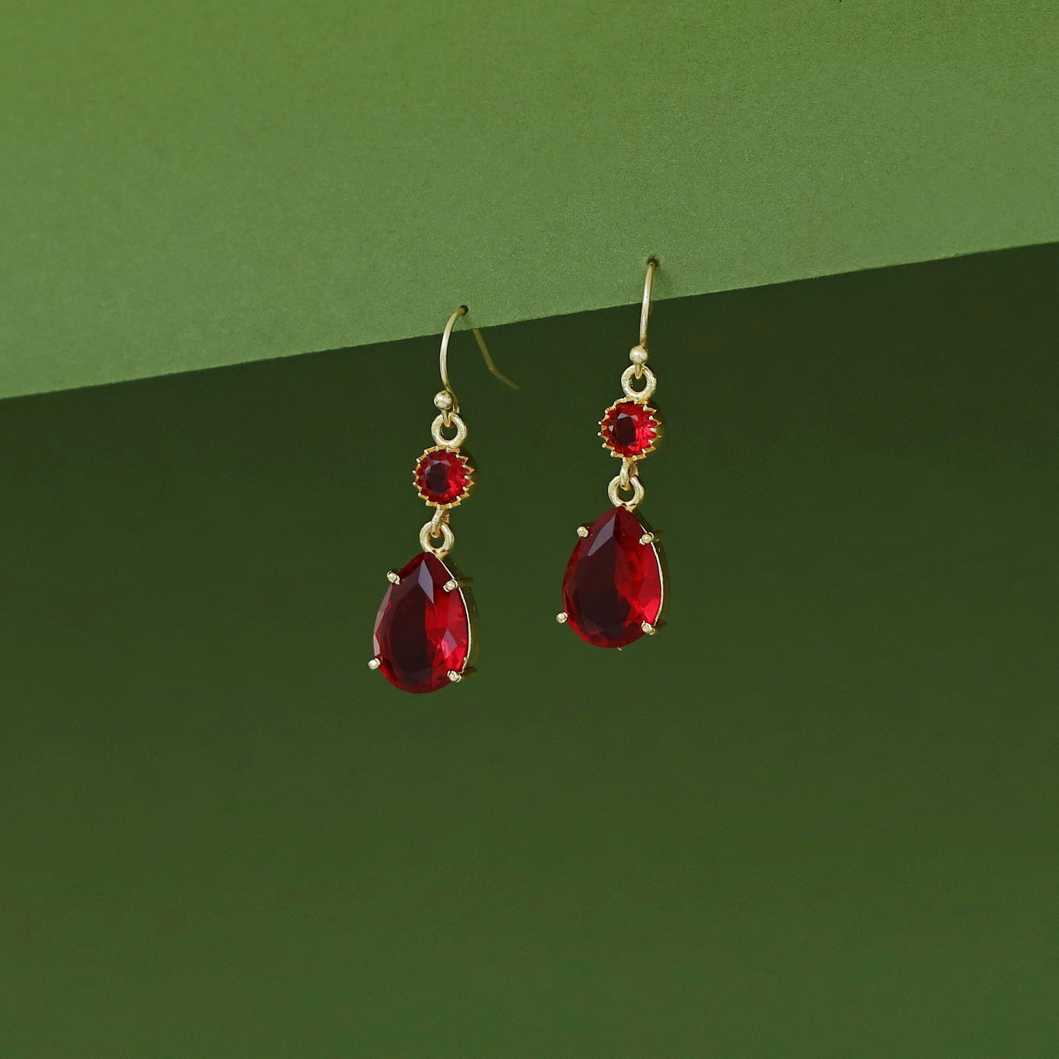 Golden Glossy Stone Drop