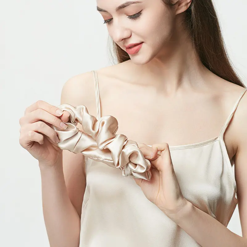 19 momme silk scrunchies 3-piece set