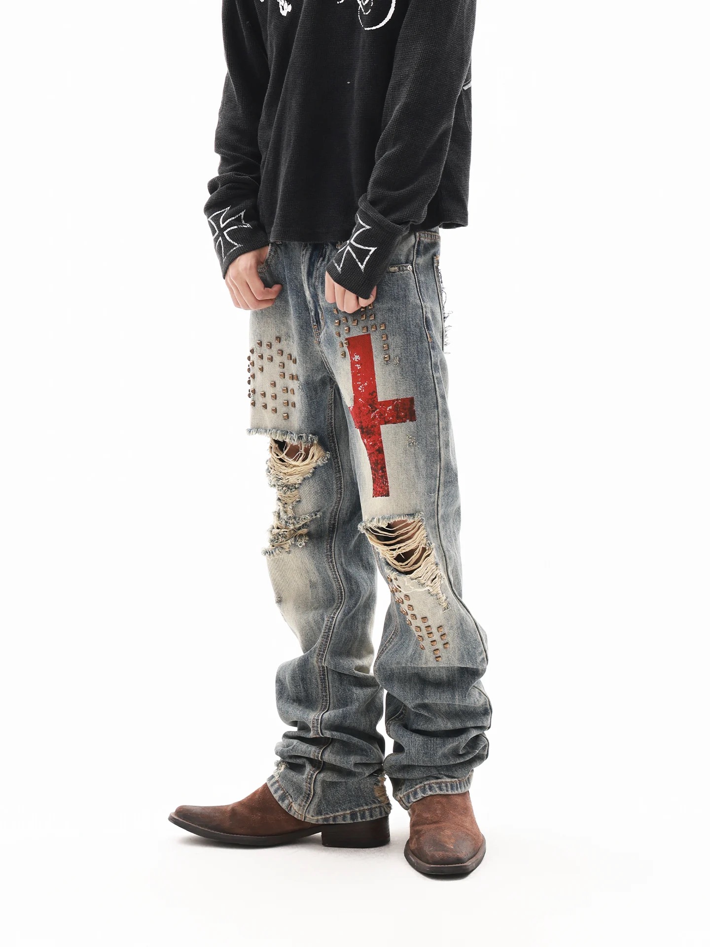 DETWONLINE™ "Cross‑Shaped Blood Stain"Jeans