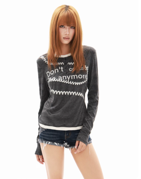 DETWONLINE™Black‑and‑White Stripes‑Women’s / Creative Slogan Long‑Sleeve Top