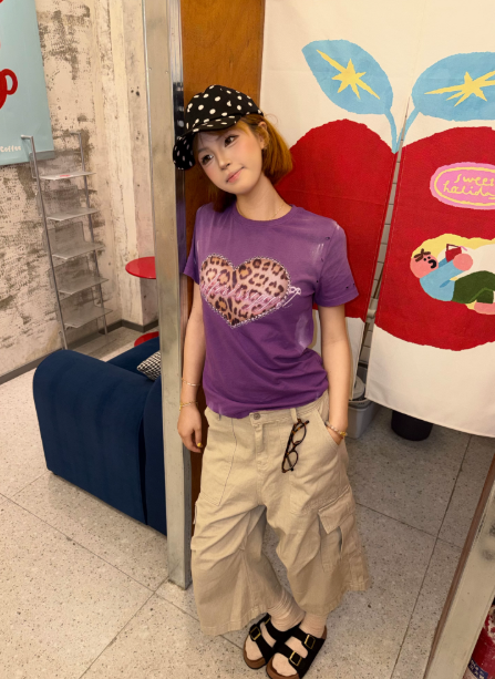 DETWONLINE™Leopard Heart T-Shirt