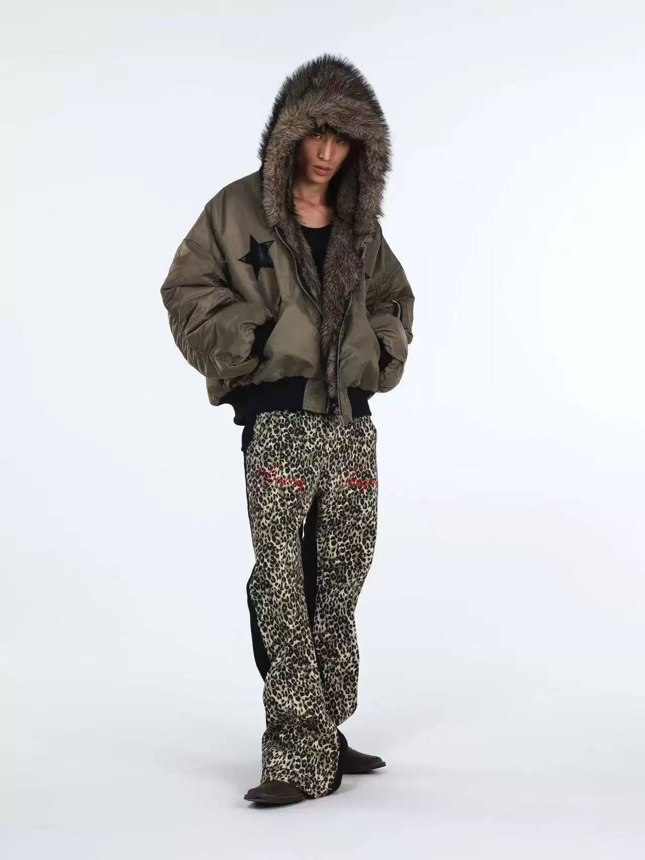 DETWONLINE™Star Bomber