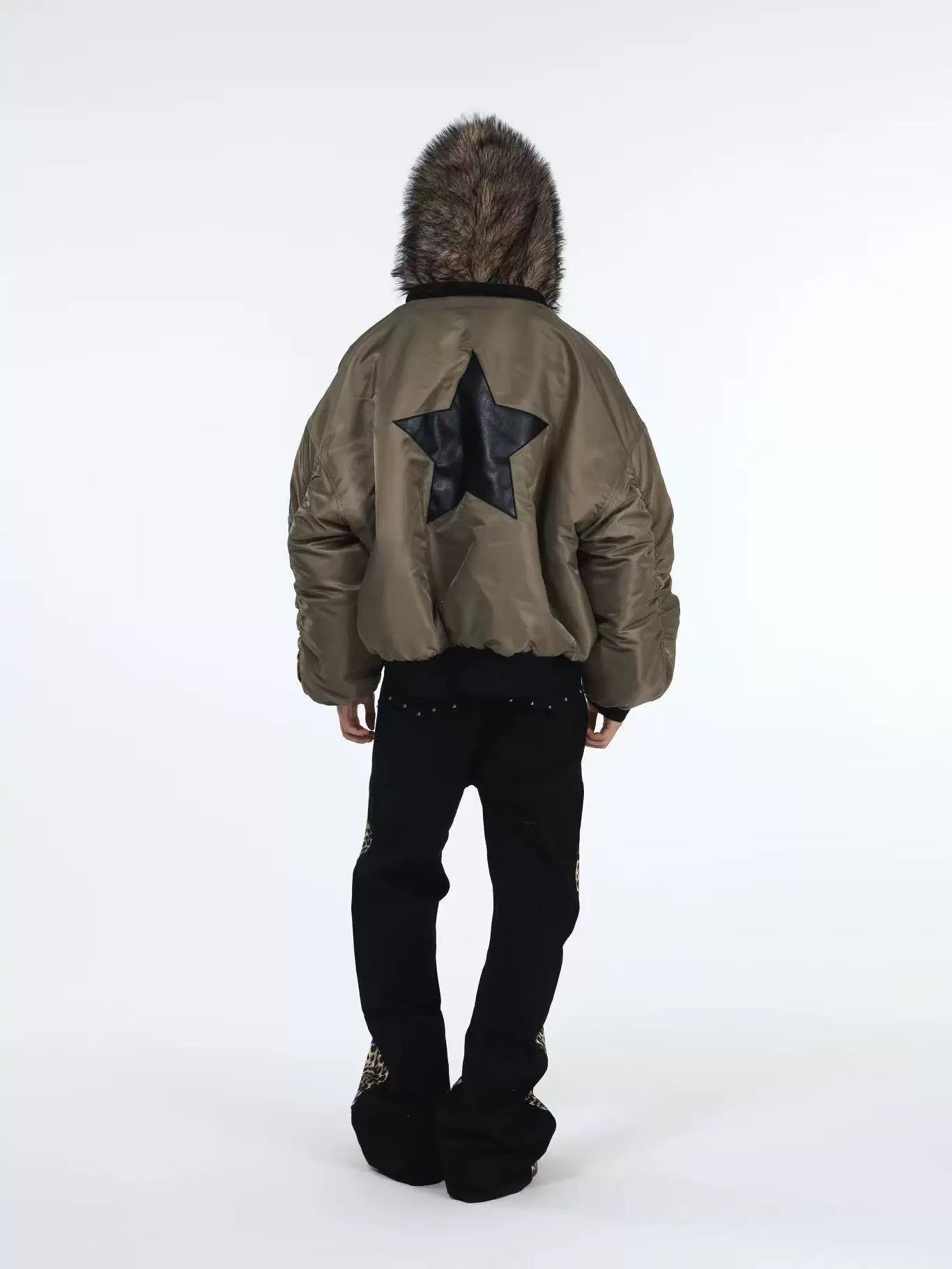 DETWONLINE™Star Bomber