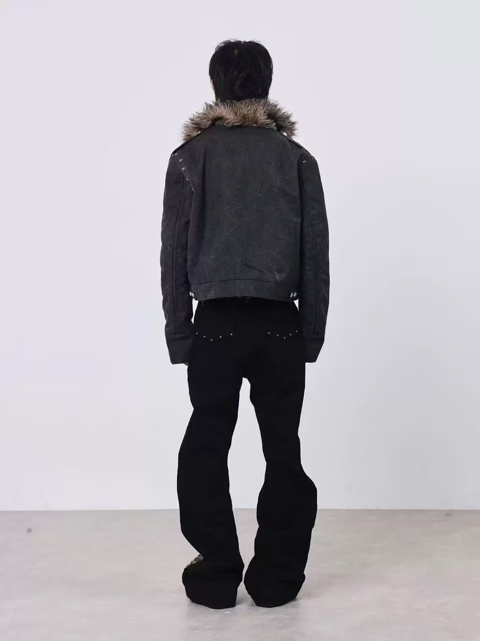 DETWONLINE™Coat with fur collar and rivets