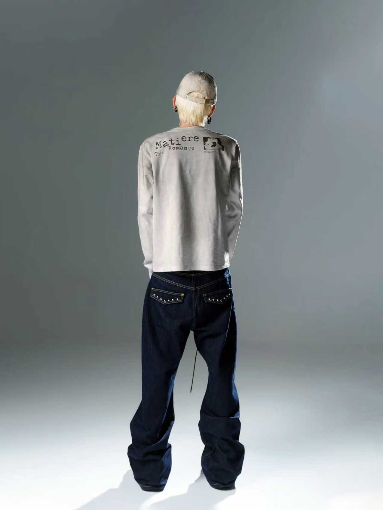 Washed and Aged Spray-Dirty Printed Long Sleeve