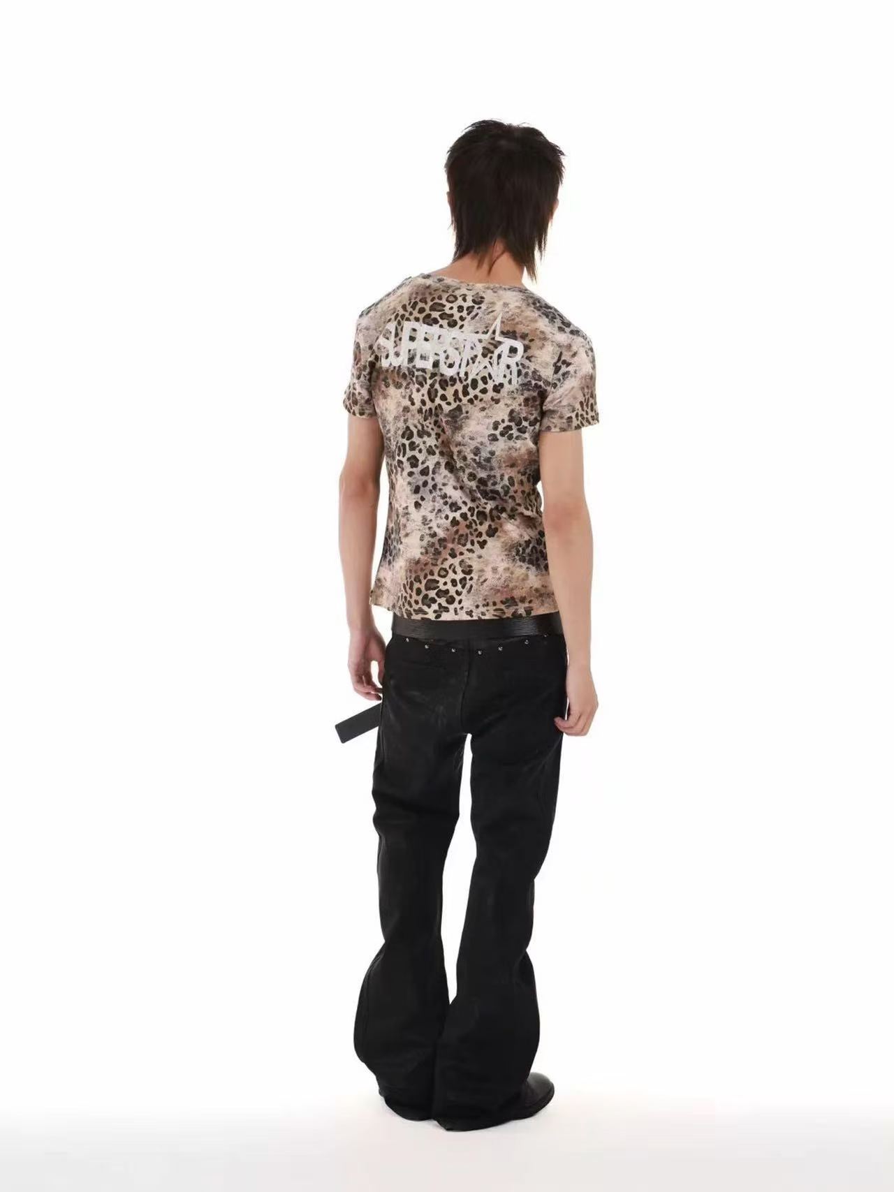 DETWONLINE™ Vintage Dyed Leopard Print V-Neck Fitted T-Shirt