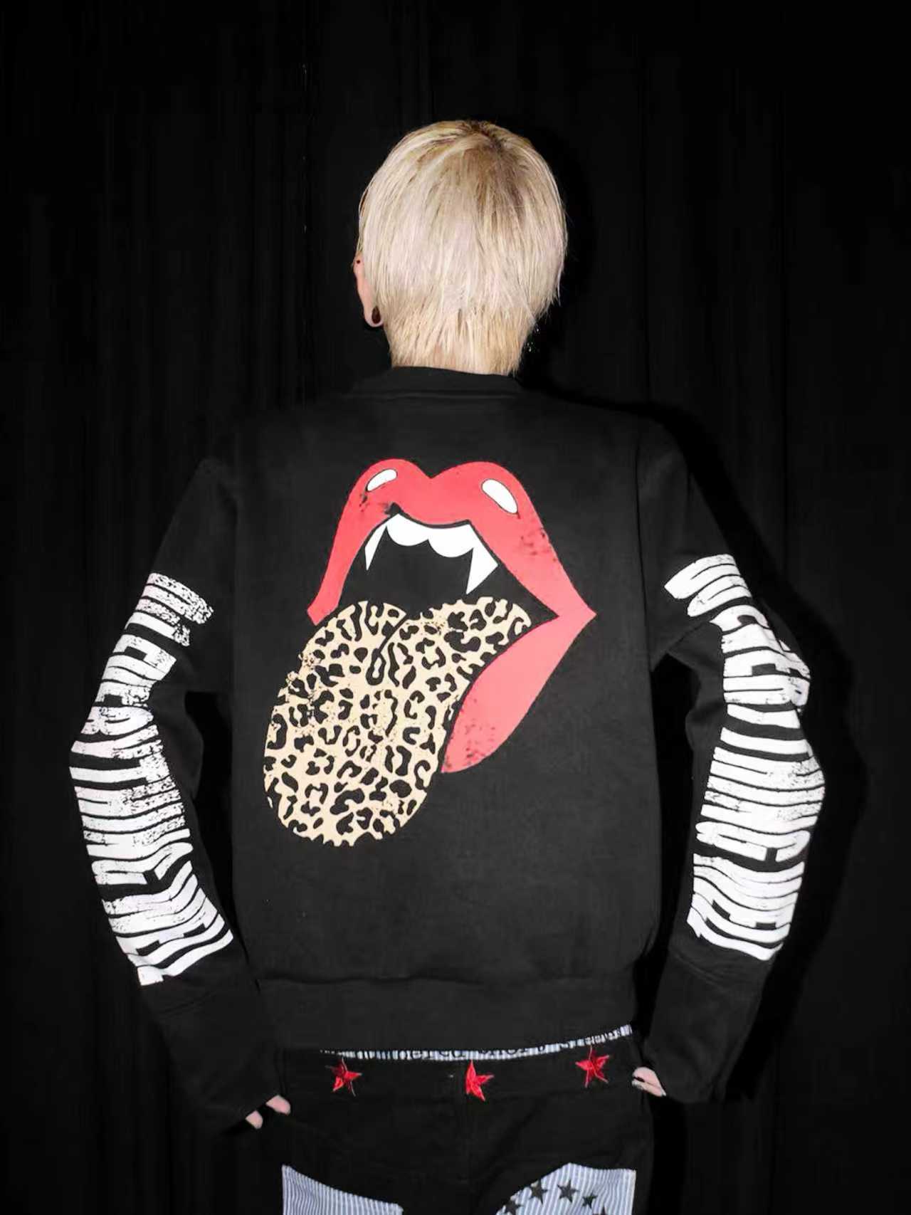 DETWONLINE™Printed Rivet Long-Sleeve Hoodie