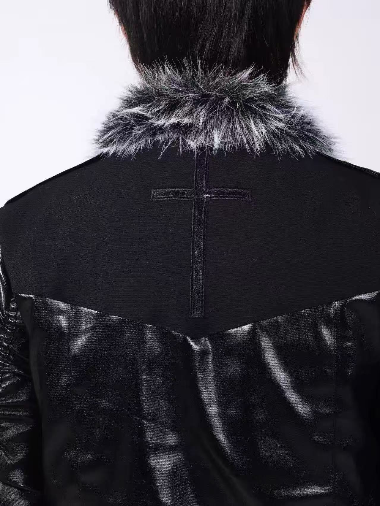 DETWONLINE™Coyote coat