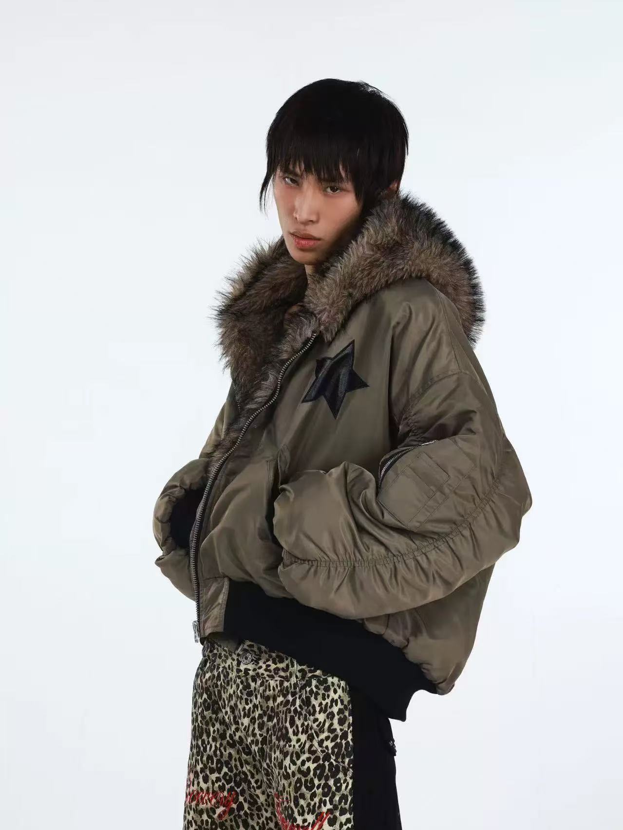 DETWONLINE™Star Bomber