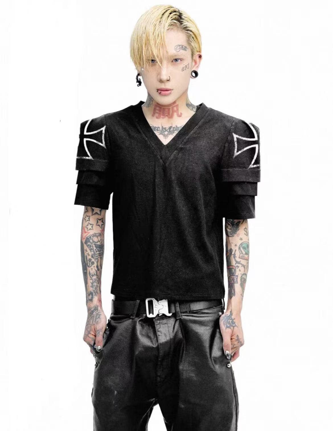 Detwonline Gothic Punk V-Neck Tee