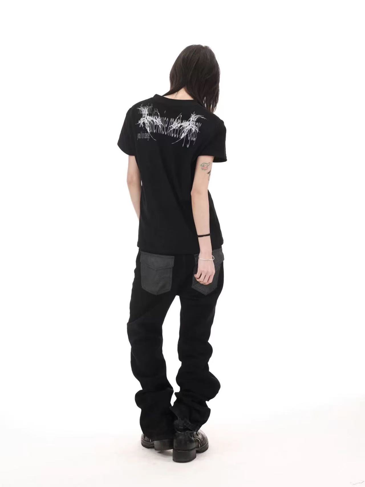DETWONLINE™Thorn Rock Tee