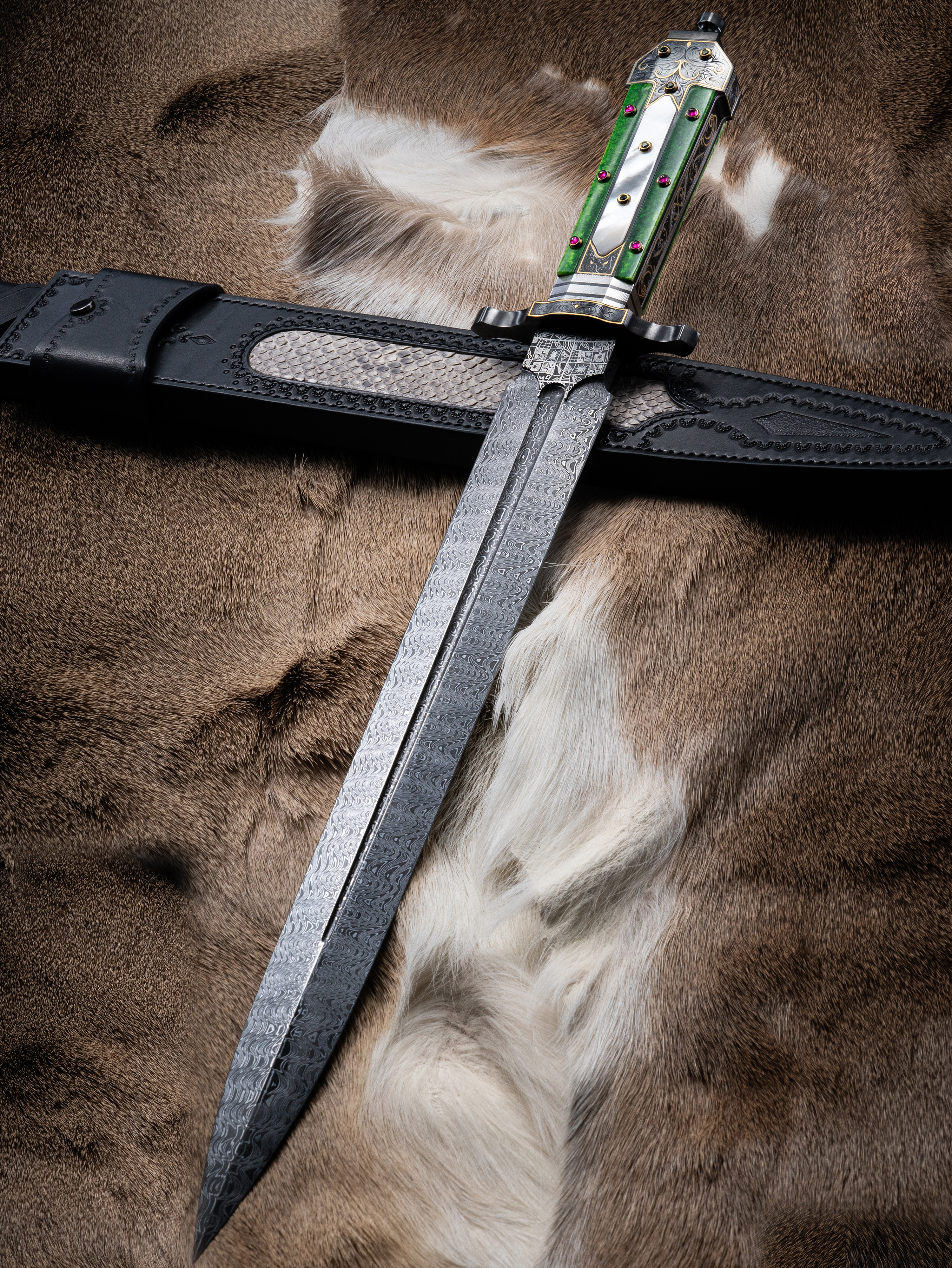 “Verdant Sovereign” – Damascus Viking Sword | Emerald Inlay & Mother-of-Pearl Handle | Bang in
