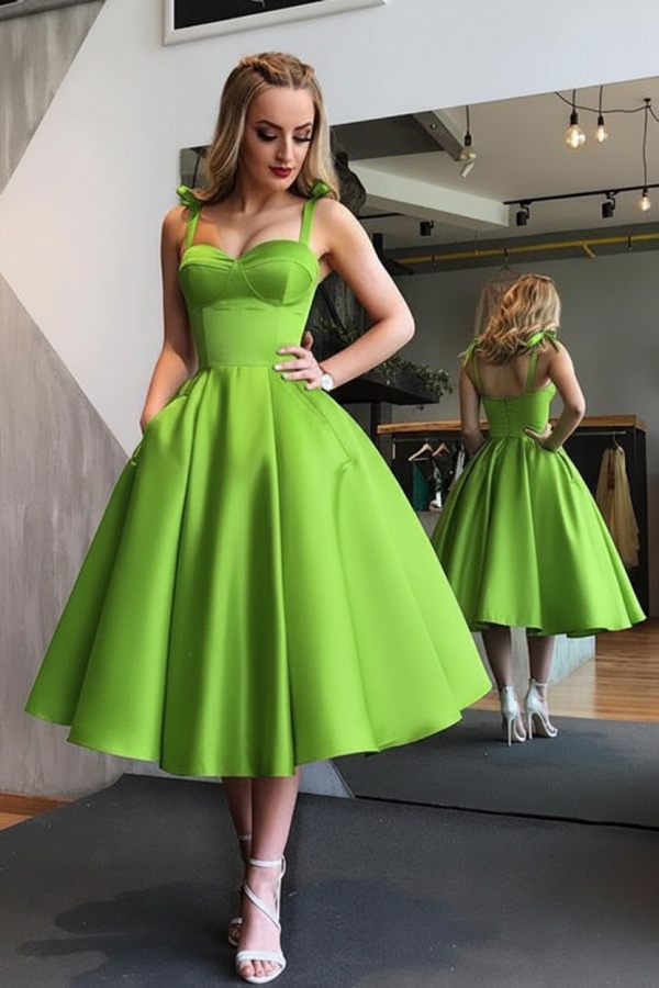 Elegante Rote Cocktailkleider Kurz A Linie Knielange Abiballkleider Abendmoden