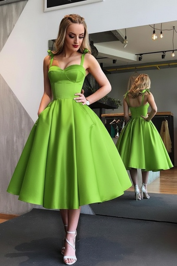 Elegante Rote Cocktailkleider Kurz A Linie Knielange Abiballkleider Abendmoden