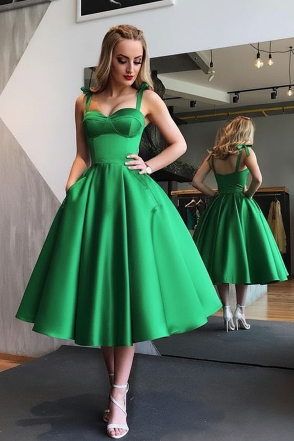 Elegante Rote Cocktailkleider Kurz A Linie Knielange Abiballkleider Abendmoden