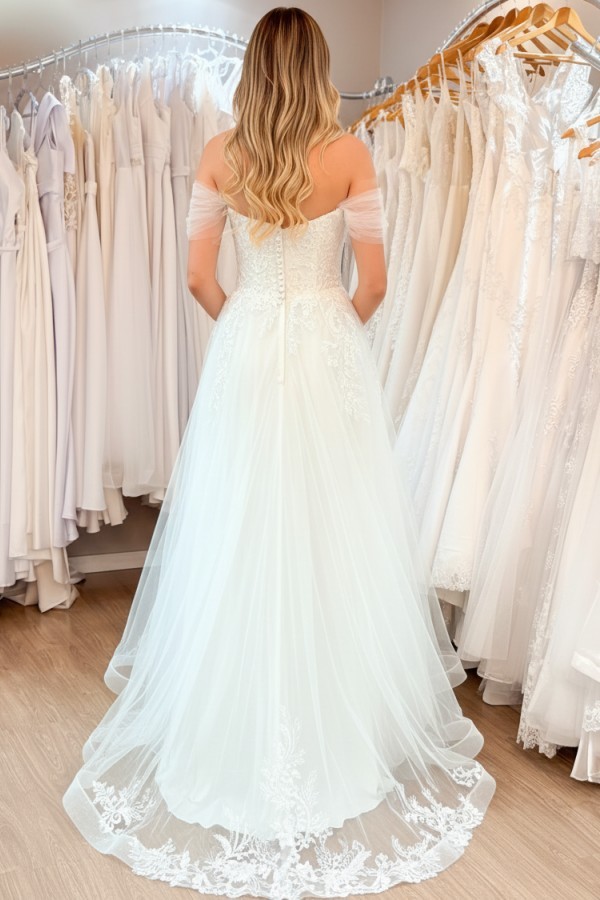Designer Brautkleider A Linie Spitze Hochzeitskleid Online Kaufen