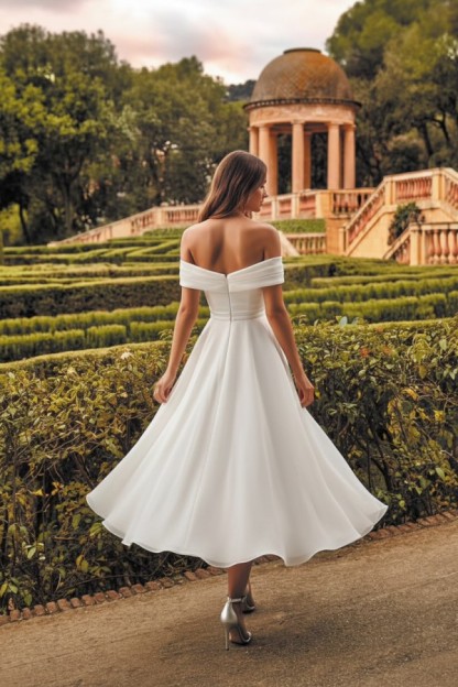 Schlichte Bruatkleider Kurz Standesamt A Linie Hochzeitskleider Günstig