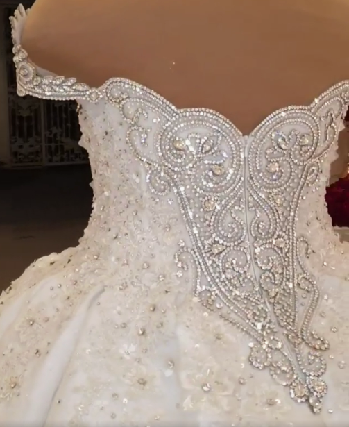 Extravagante Brautkleider Prinzessinen | Hochzeitskleider mit Spitze