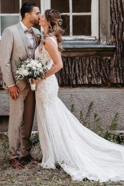 Schlichte Hochzeitskleider Meerjungfrau Stil Spitze Brautkleider Online-babyonlinedressde