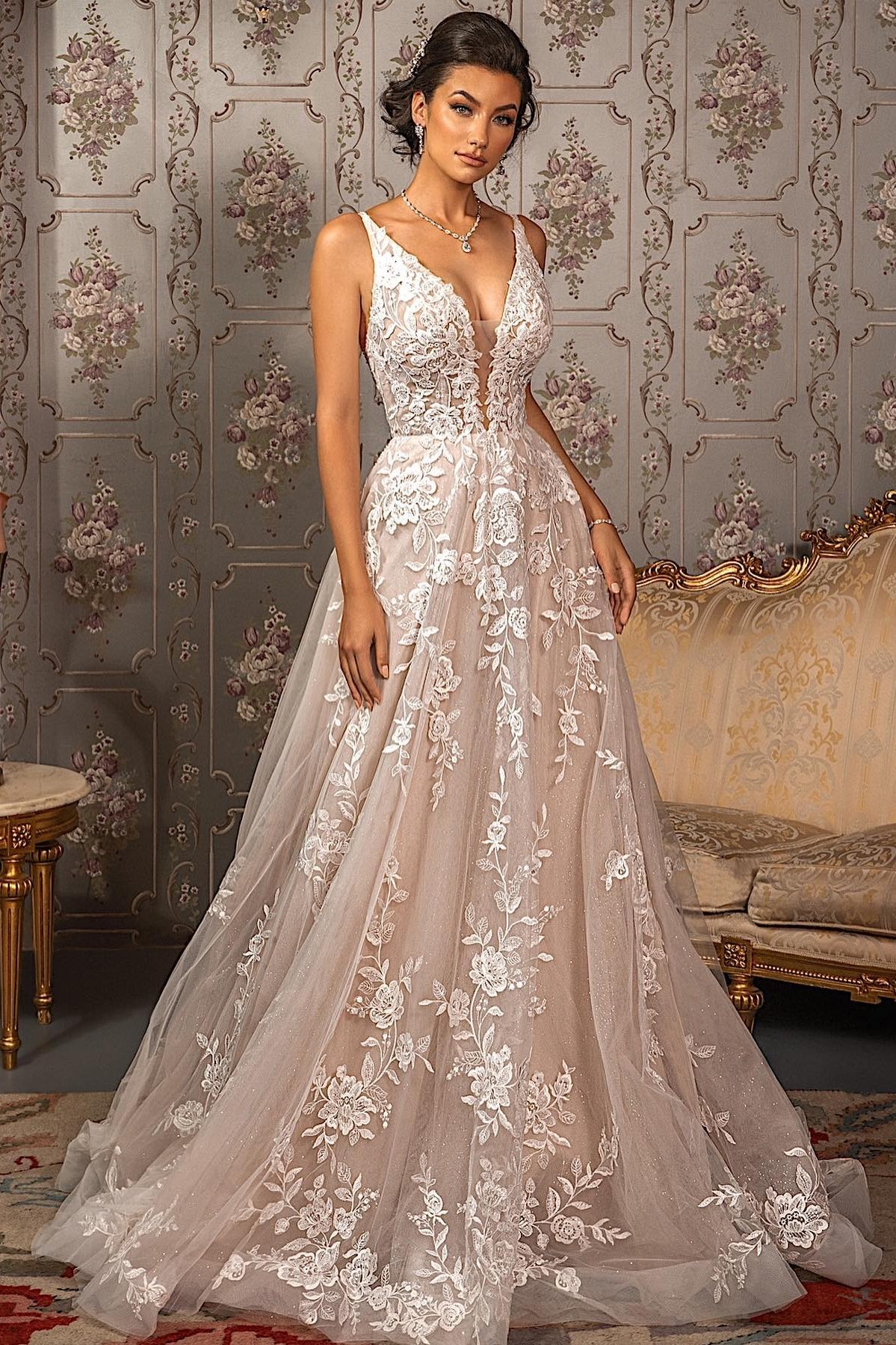 Schöne Hochzeitskleider A Linie Spitze | Brautkleider Rückenfrei Online-babyonlinedressde