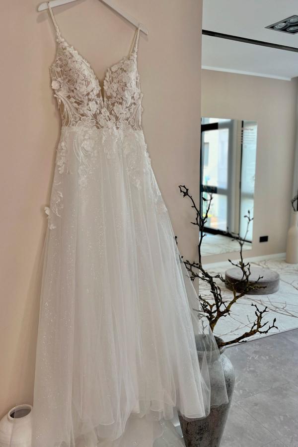 Moderne Hochzeitskleider A Linie Spitze Brautkleider mit Glitzer-babyonlinedressde