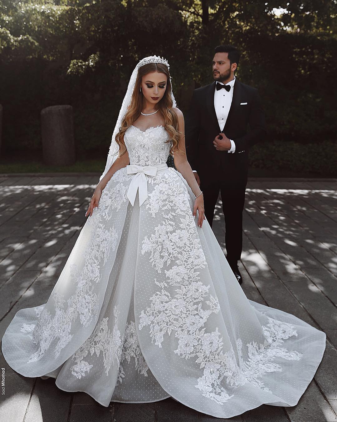 Elegant Brautkleider Spitze Weiß Brautkleid A Linie Online-babyonlinedressde