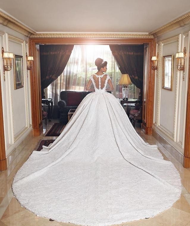 Luxury Brautkleider A Linie Spitze Hochzeitskleider Mit Ärmel