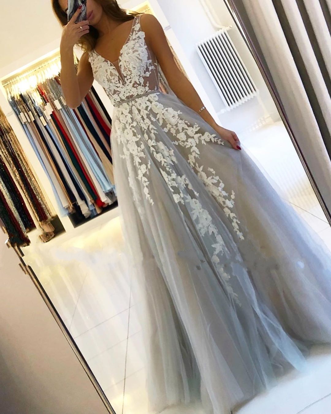 Designer Abendkleider mit Spitze | Abendmoden Lang Günstig Online