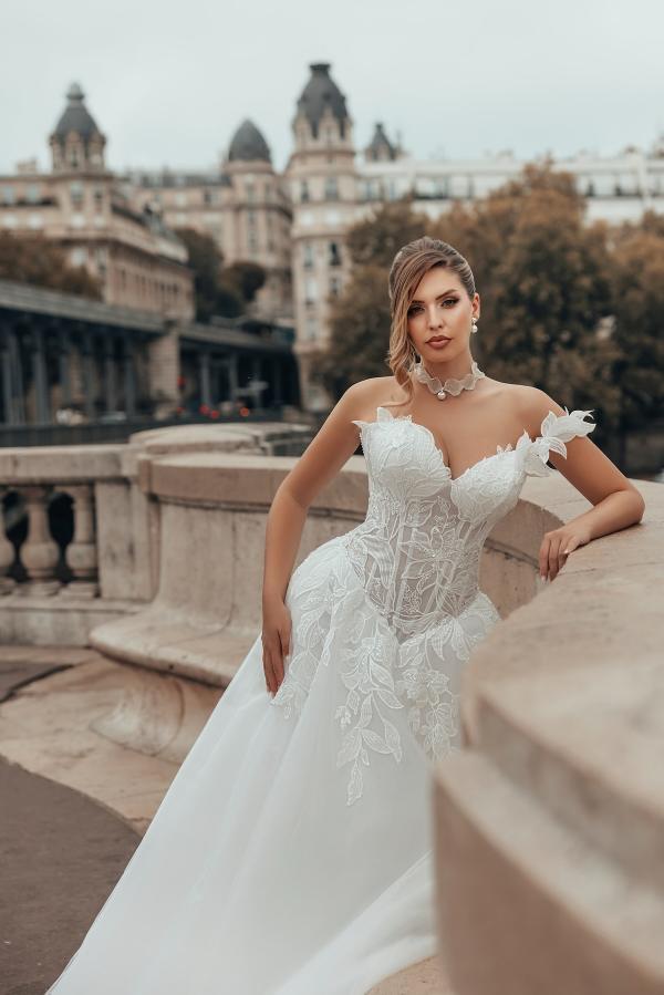 Schöne Hochzeitkskleider A Linie Mit Spitze Brautkleider Brautmoden Online-babyonlinedressde