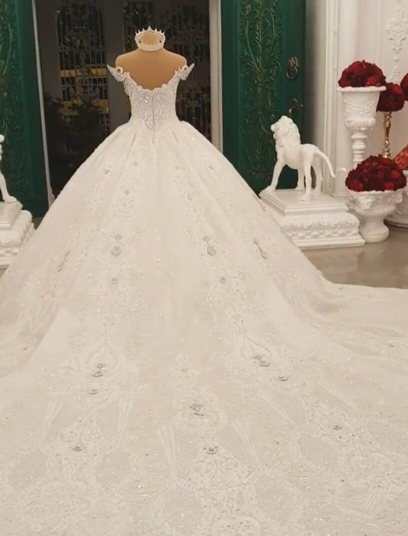 Luxurious Weiße Brautkleider Spitze Prinzessin Hochzeitskleider Brautmoden-babyonlinedressde