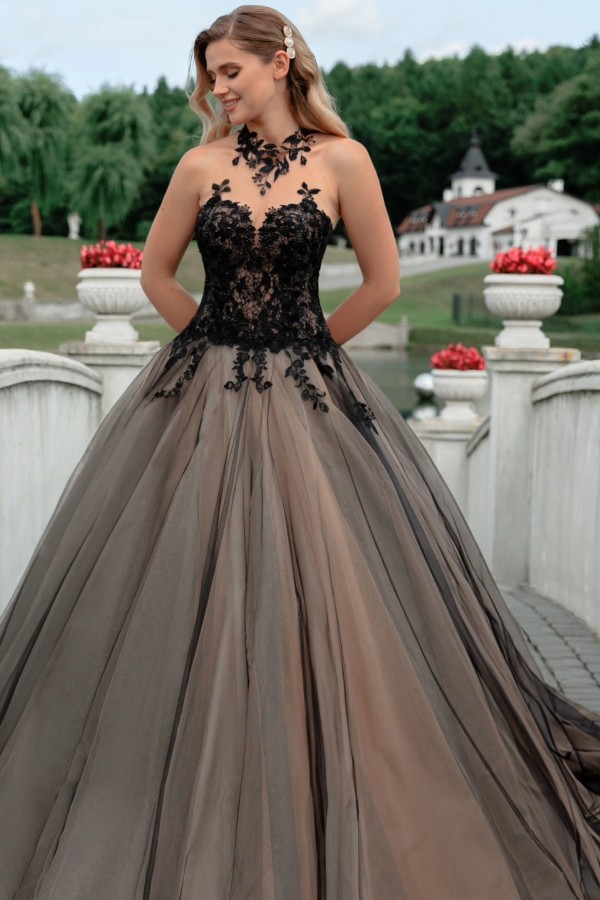 Schwarze Hochzeitskleider A Linie Tüll Brautkleider mit Spitze