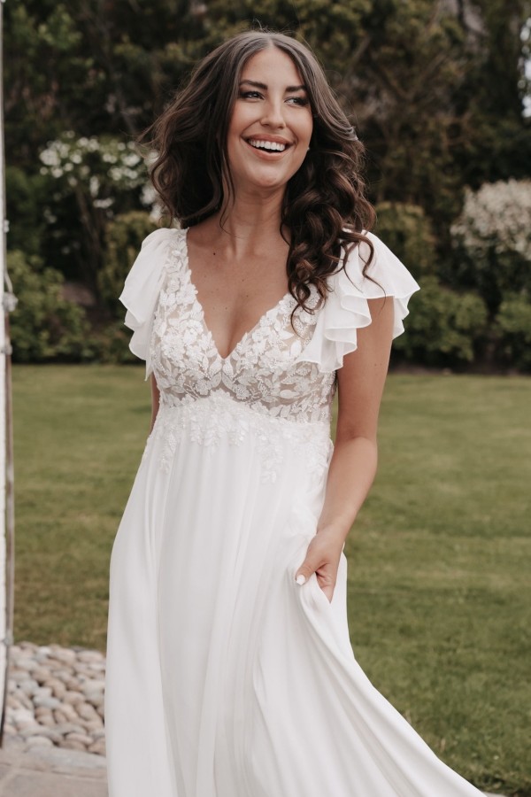 Schlichte Hochzeitskleider Chiffon Sommer Brautkleider mit Spitze