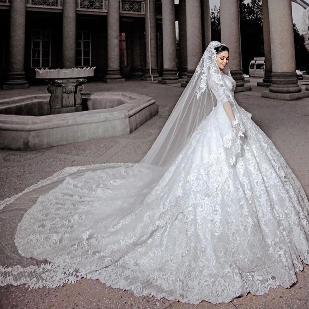 Hochzeitskleider Prinzessin Online | Brautkleider Mit Ärmel