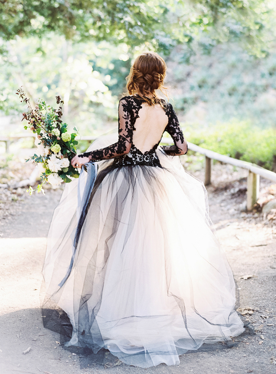 Schöne Brautkleider Schwarz | Spitze Hochzeitskleid mit Ärmel