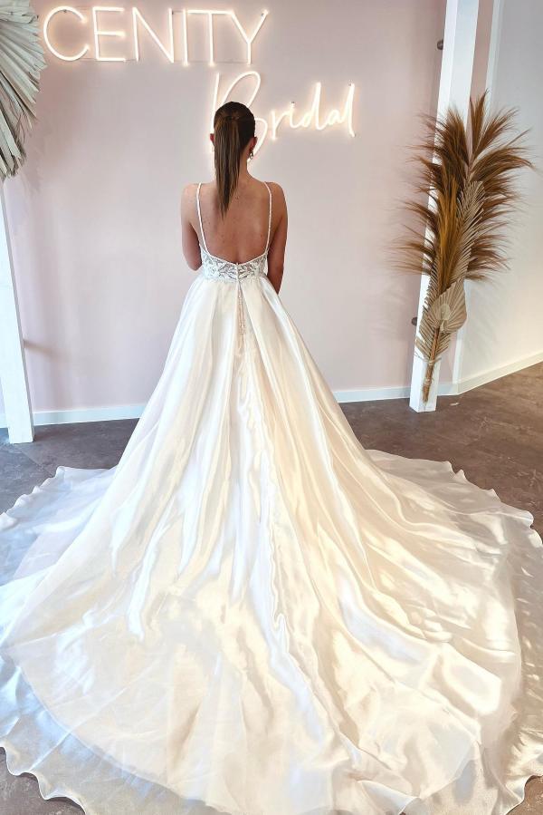 Elegante Brautkleider A Linie | Hochzeitskleider mit Spitze