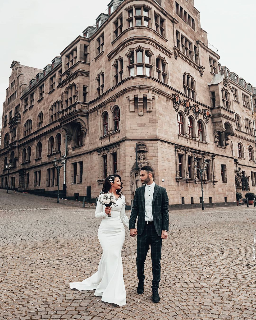 Designer Hochzeitskleider Meerjungfrau | Brautkleid mit Ärmel