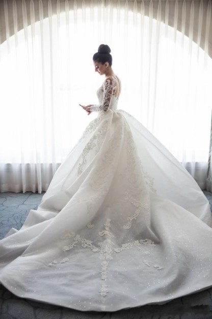Designer Weiße Hochzeitskleider Spitze Mit Ärmel A Linie Brautkleider Günstig