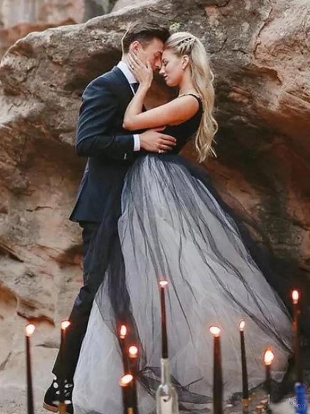 Brautkleid Schwarz | Prinzessin Hochzeitskleider mit Spitze