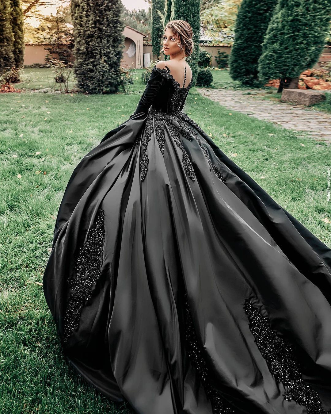 Prinzessin Hochzeitskleider Schwarz | Brautkleider mit Ärmel
