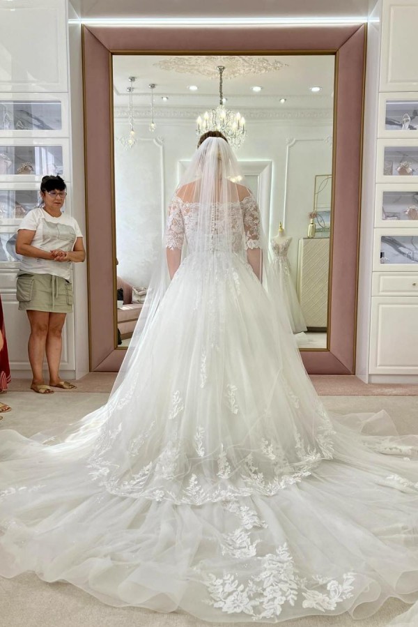 Elegante Hochzeitskleider A Linie Spitze Brautkleider mit Ärmel-babyonlinedressde