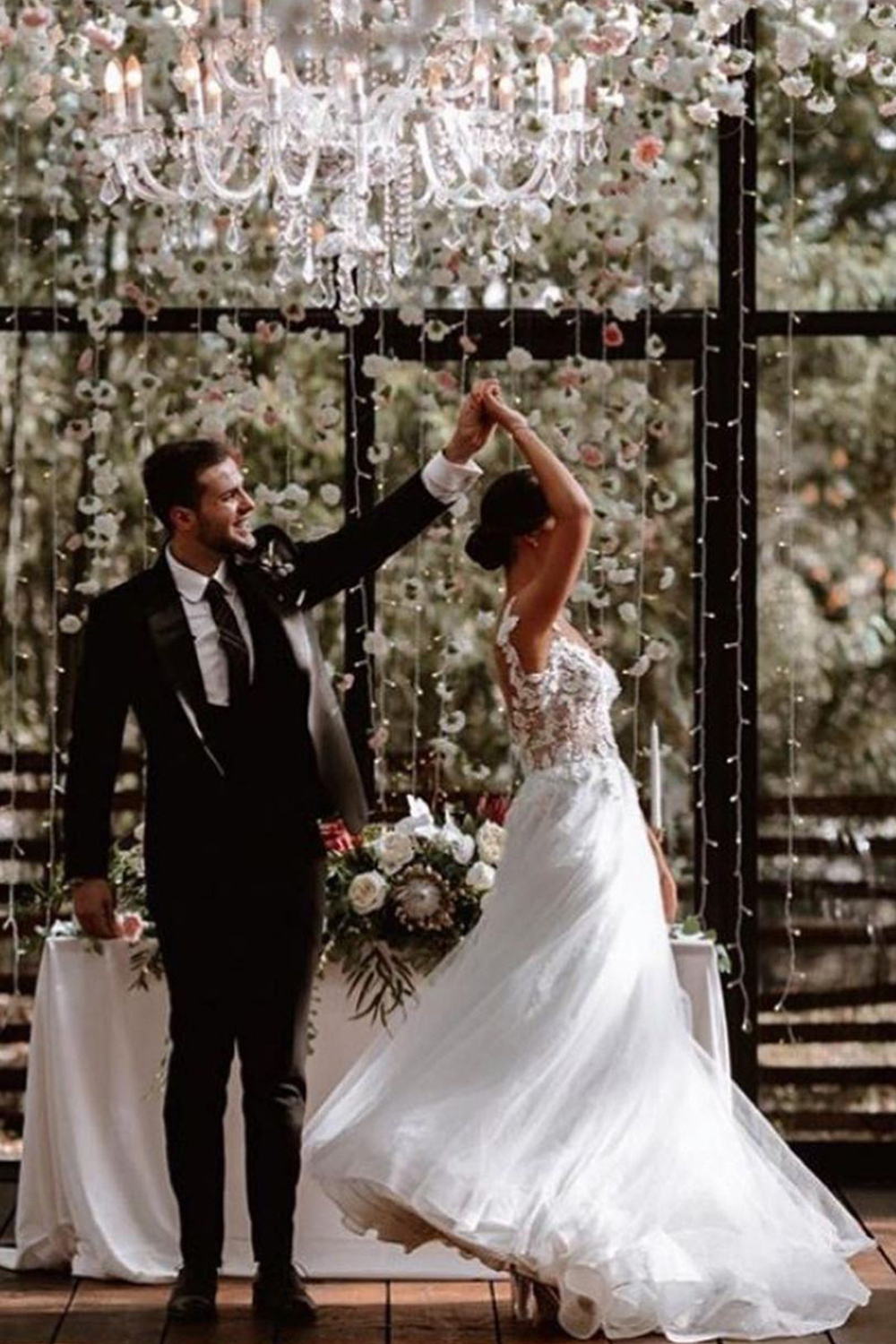 Schlichtes Hochzeitskleid A Linie | Brautkleider Mit Spitze