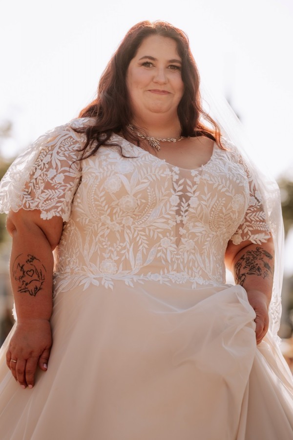 Champagner Hochzeitskleider A Linie Mit Spitze Brautkleider Große Größe-babyonlinedressde