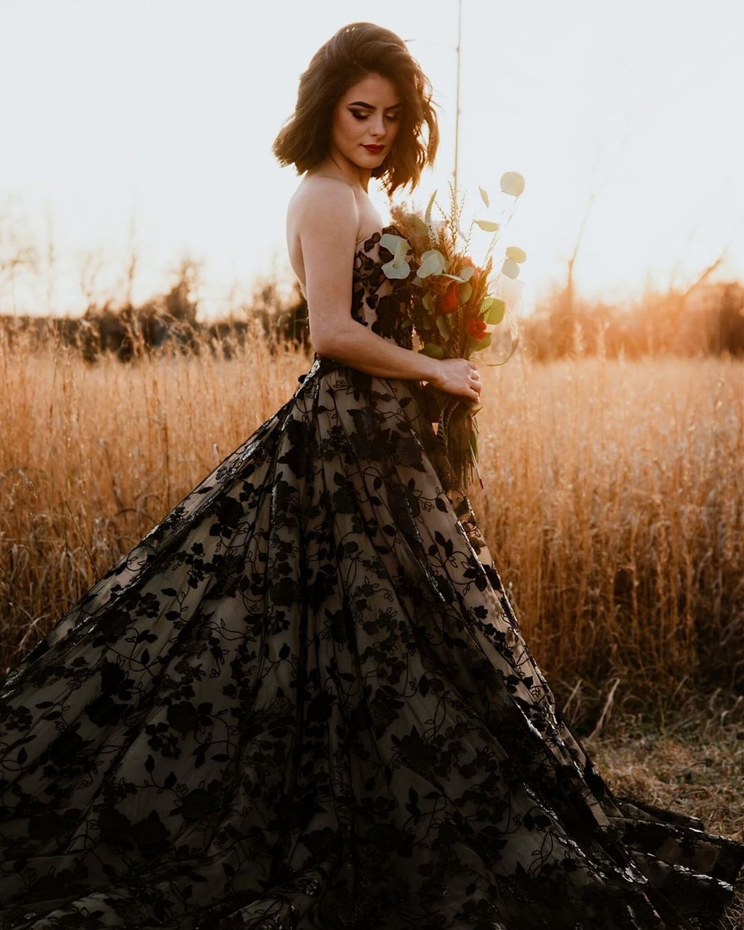 Elegante Brautkleider A Linie Spitze | Schwarze Hochzeitskleider Günstig