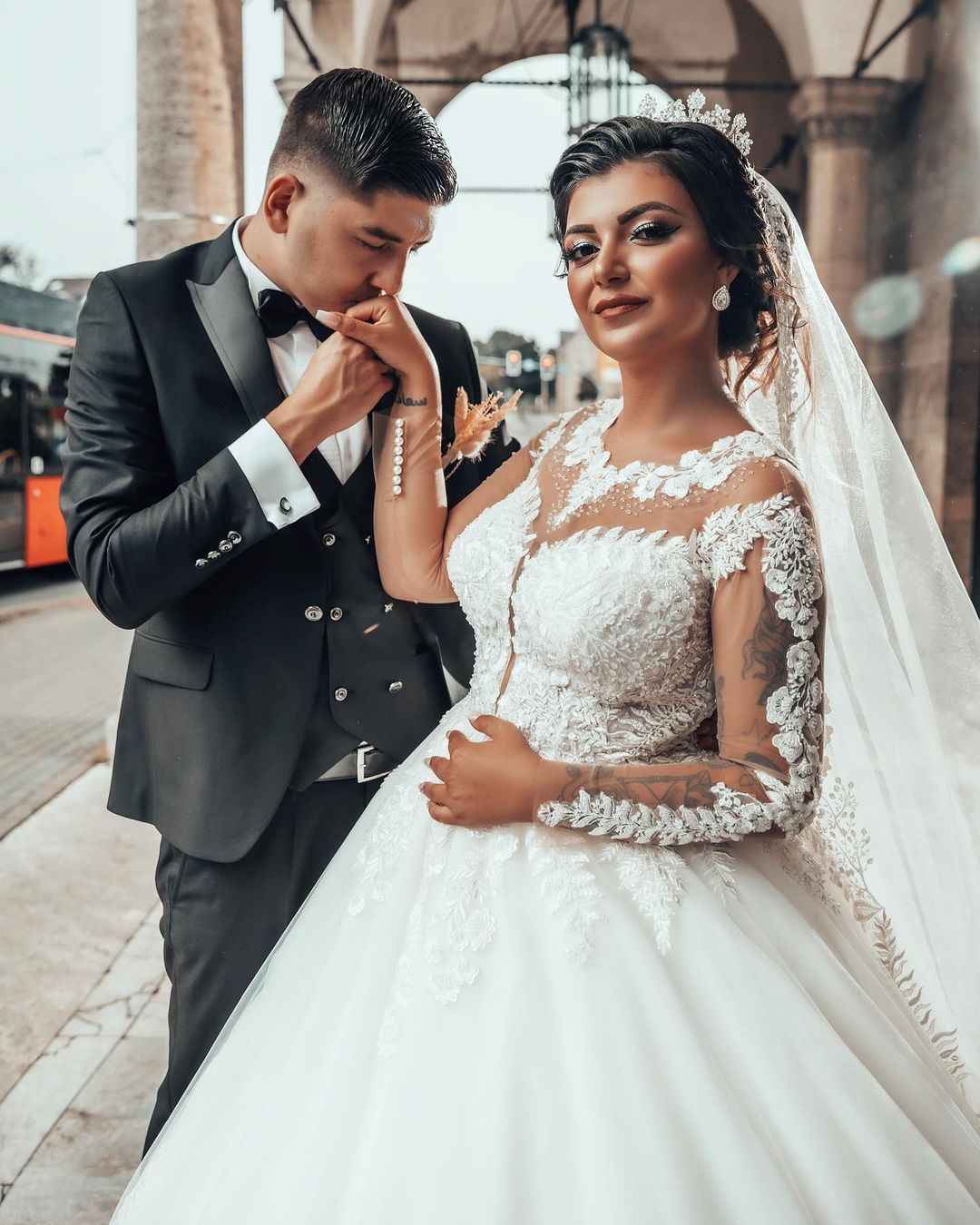 Designer A linie Hochzeitskleider Mit Ärmel | Brautkleider mit Spitze